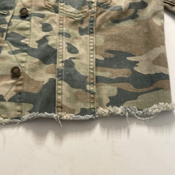 Free People Camo Denim Jacket size XS - Picture 7 of 16